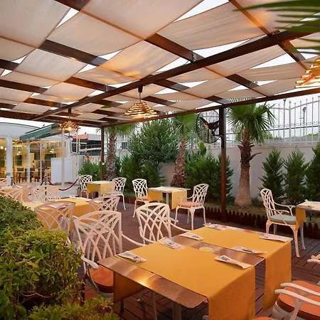 Sealife Family Hotel 5*