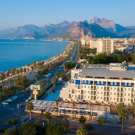 Sealife Family Hotel 5*